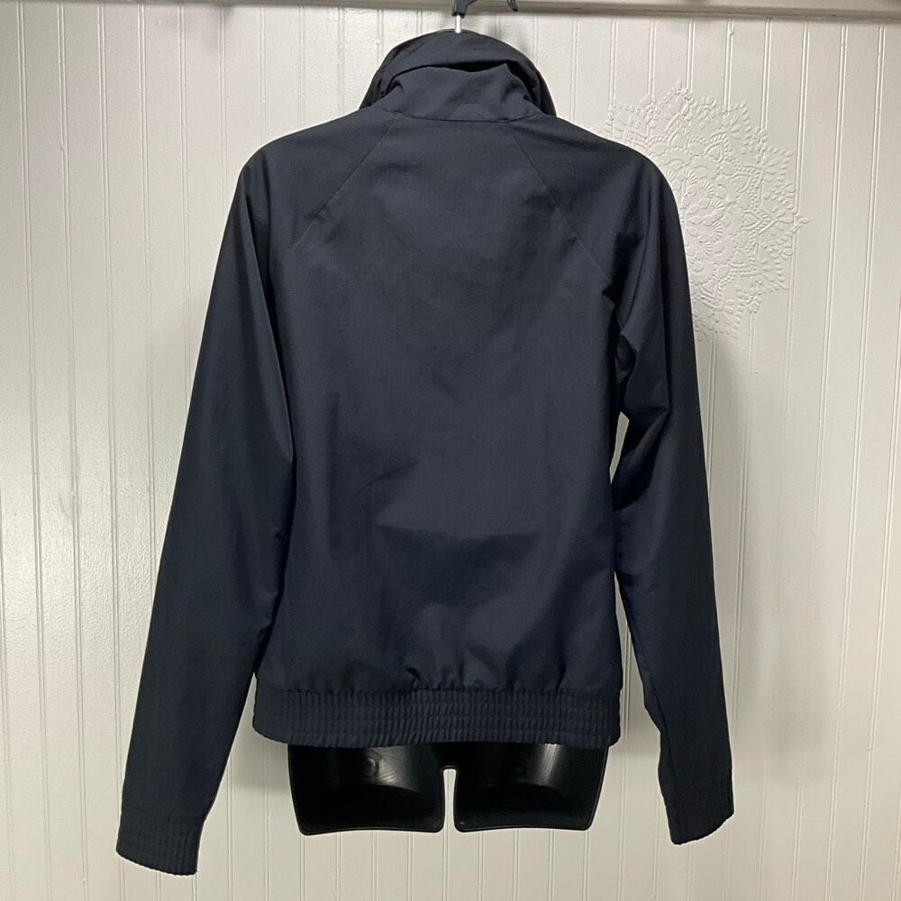 UNDER ARMOUR Jacket - Picture 3 of 4
